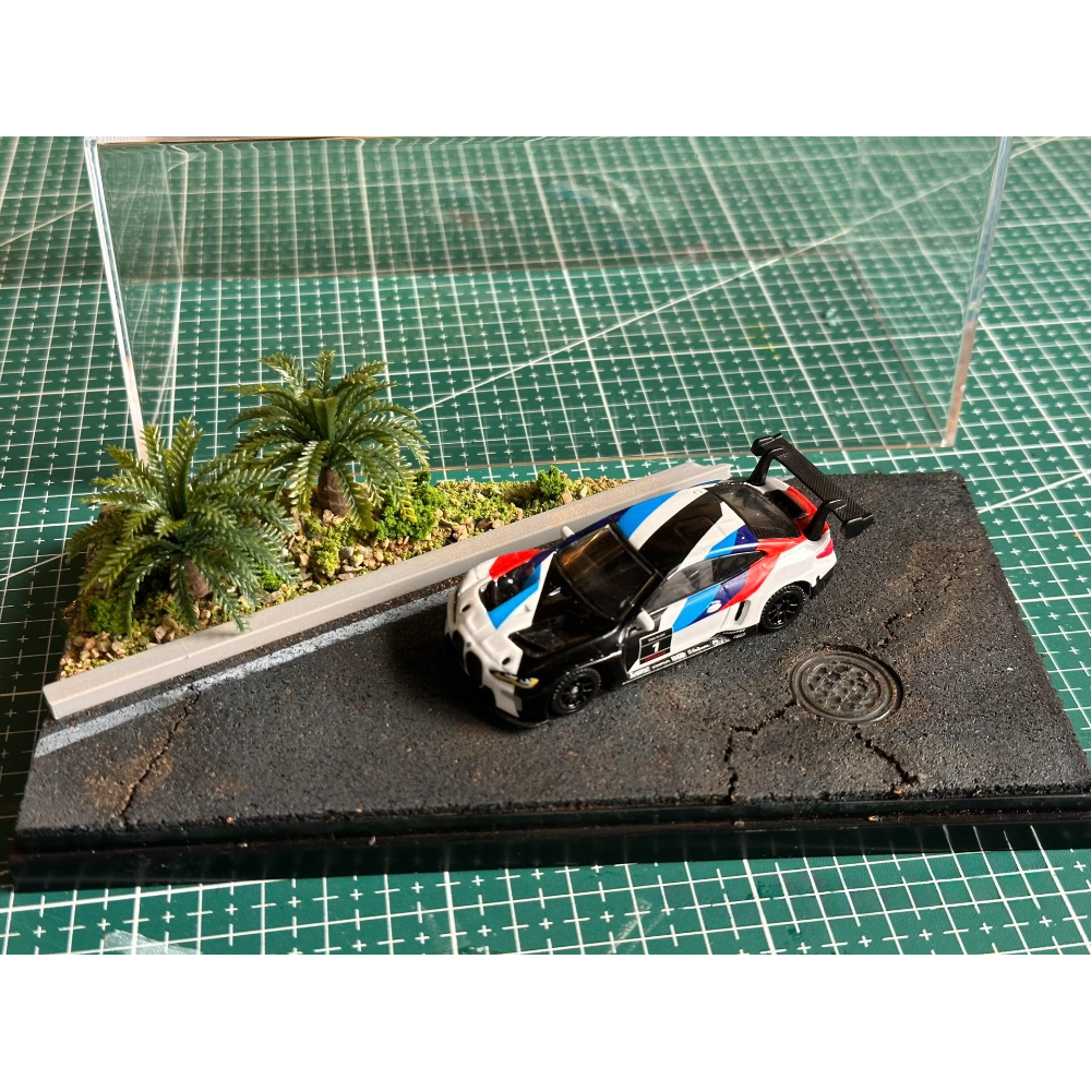 1/64 Handmade Street Road Diorama Display