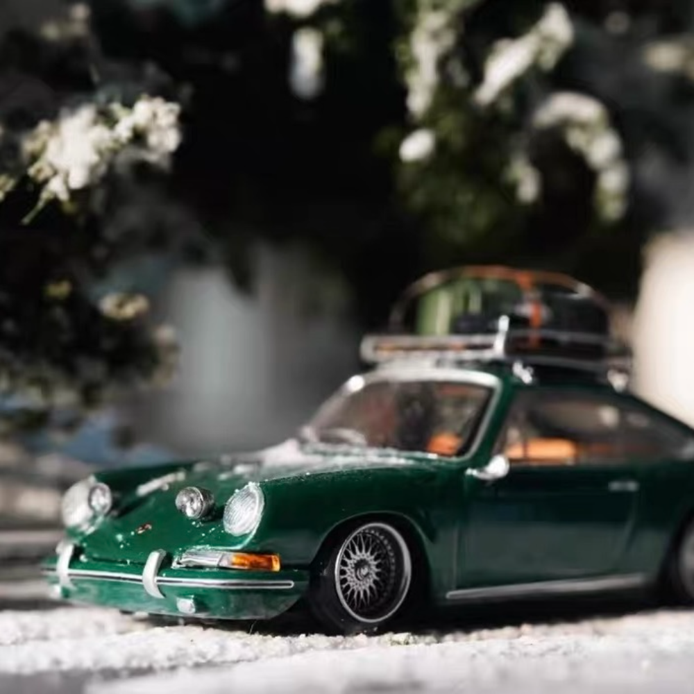 1/64 Handmade Winter Road Diorama Scene