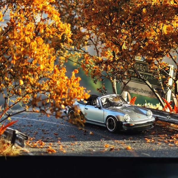 1/64 Handmade Autumn Mountain Road Diorama Scene